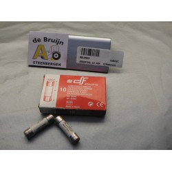 ZEKERING 10AMP KERAMISCH