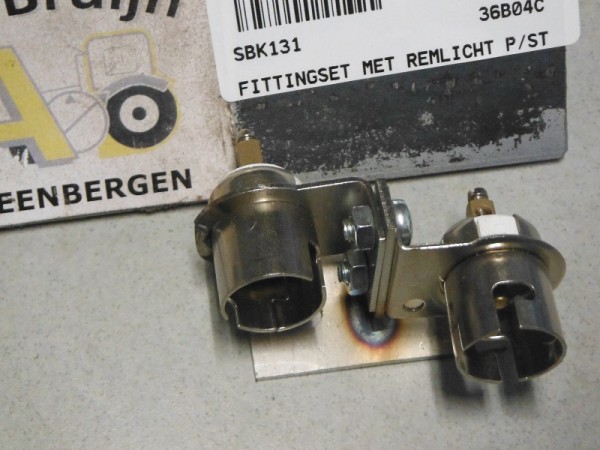 FITTINGSET MET REMLICHT PER STUK