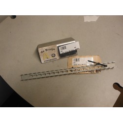 KORTE SPIJL MAN GRILL BINNEN